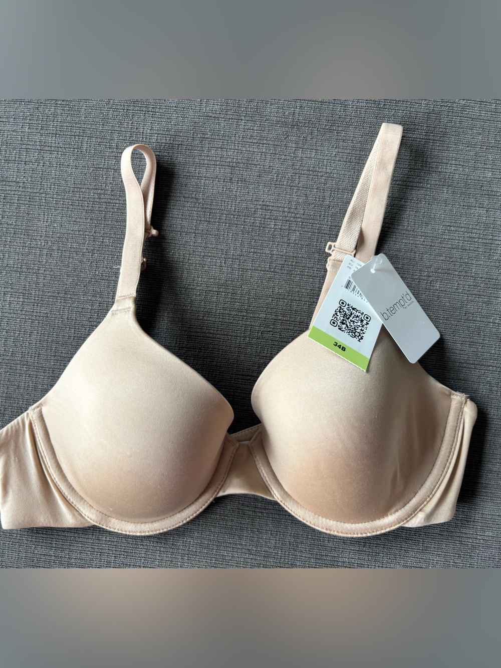 b.tempt'd by Wacoal 34B Future Foundation Contour T-Shirt Bra (Style 953281)